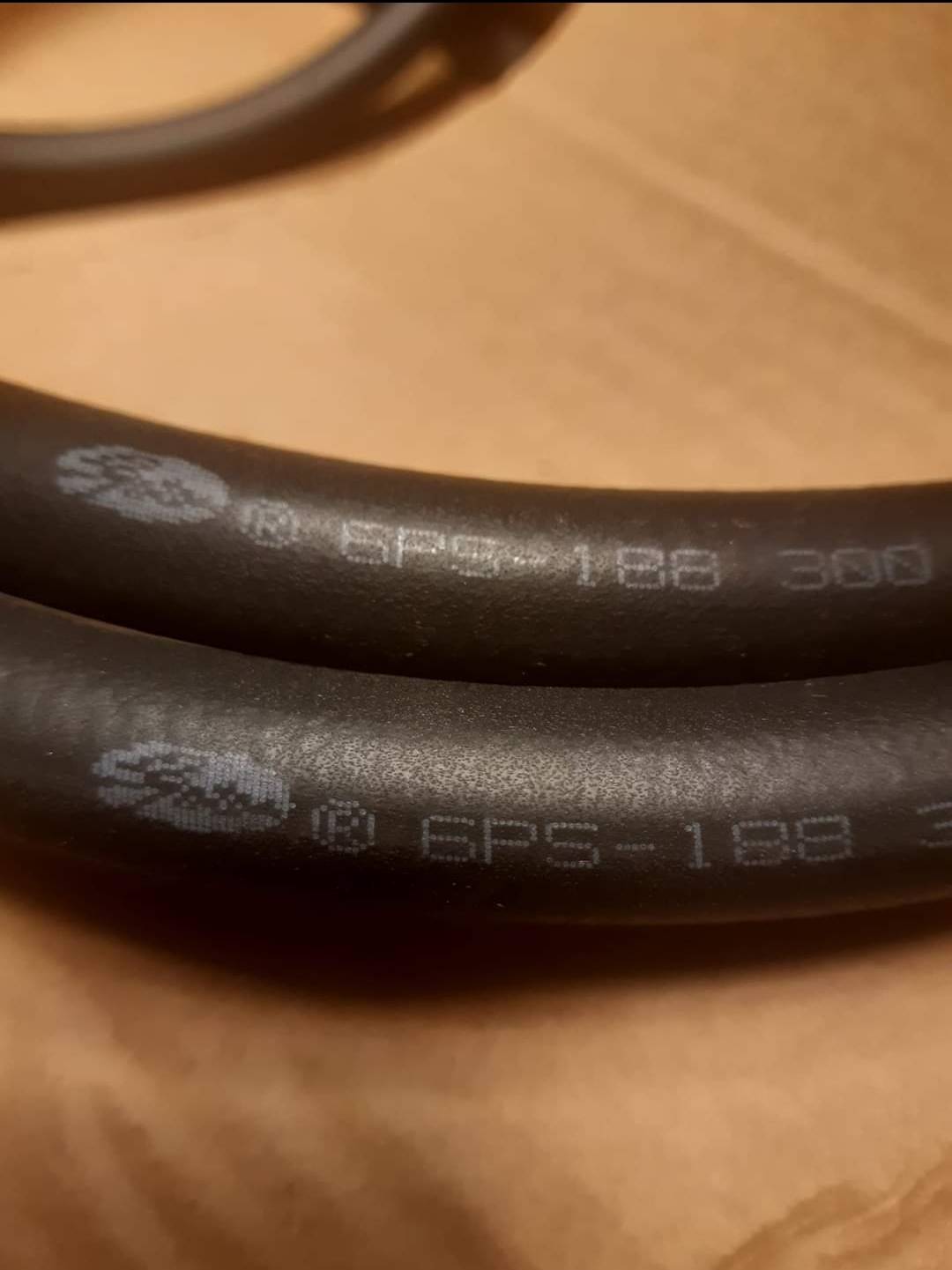 สายน้ำมัน POWER STEERING GATES 6PS188