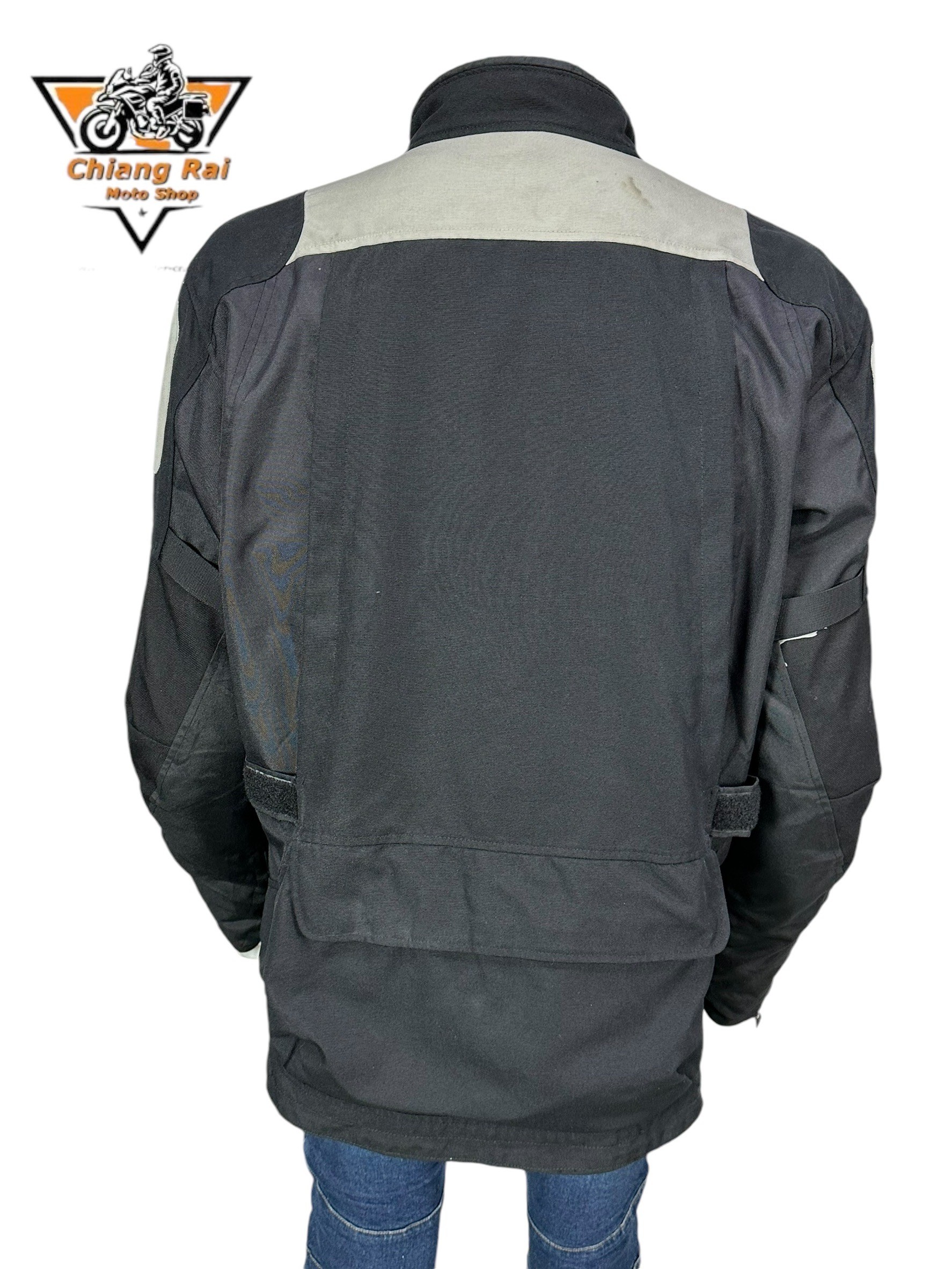 เสื้อขี่มอเตอร์ไซด์( มือสอง) RCTA 652: อก 52" ยาว 30"(XL) **REV'IT!**
