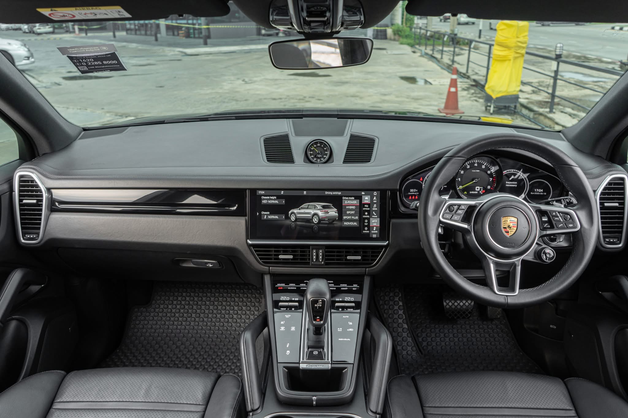 Porsche Cayenne ปี 2021