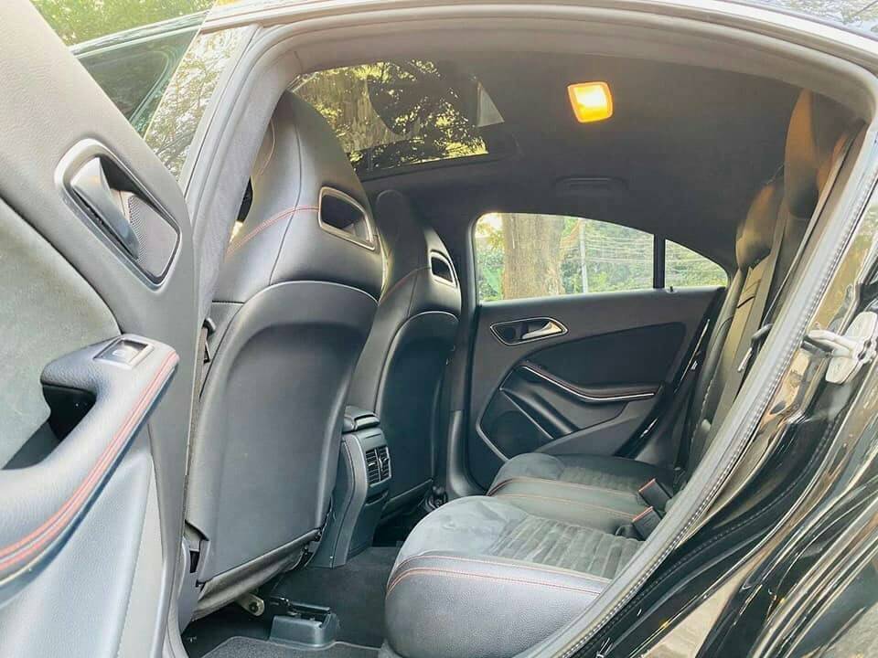 MERCEDES BENZ CLA250 โฉม W117 ปี 2017