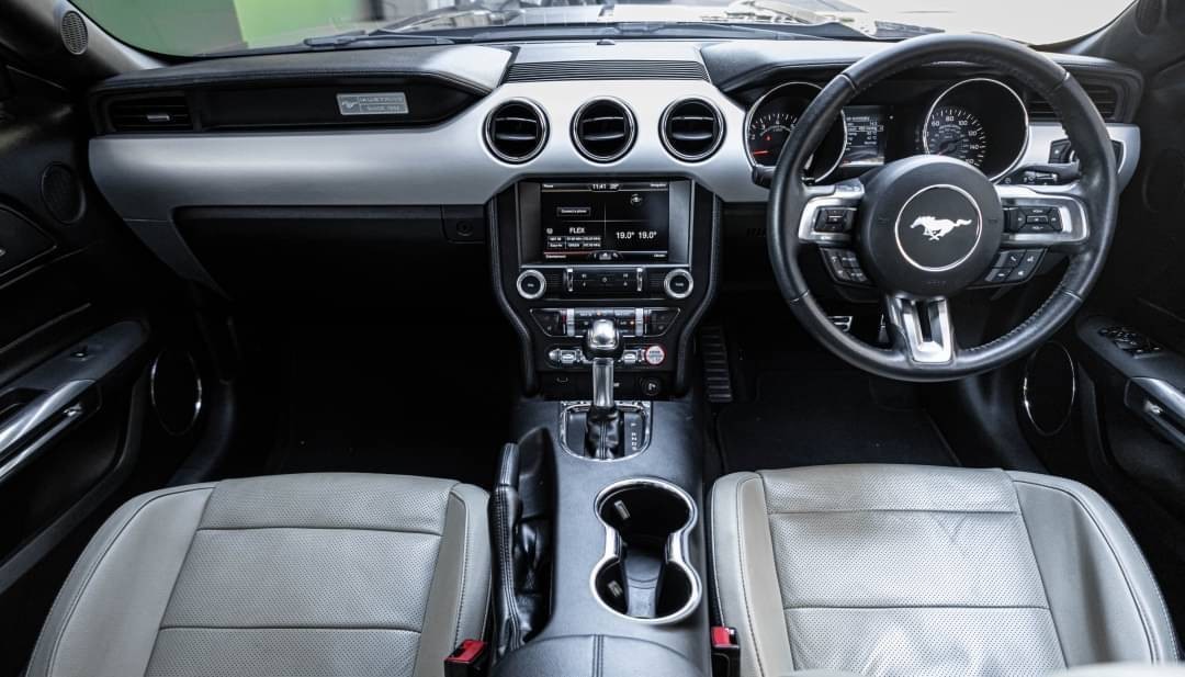 Ford Mustang 2.3 EcoBoost ปี 2016