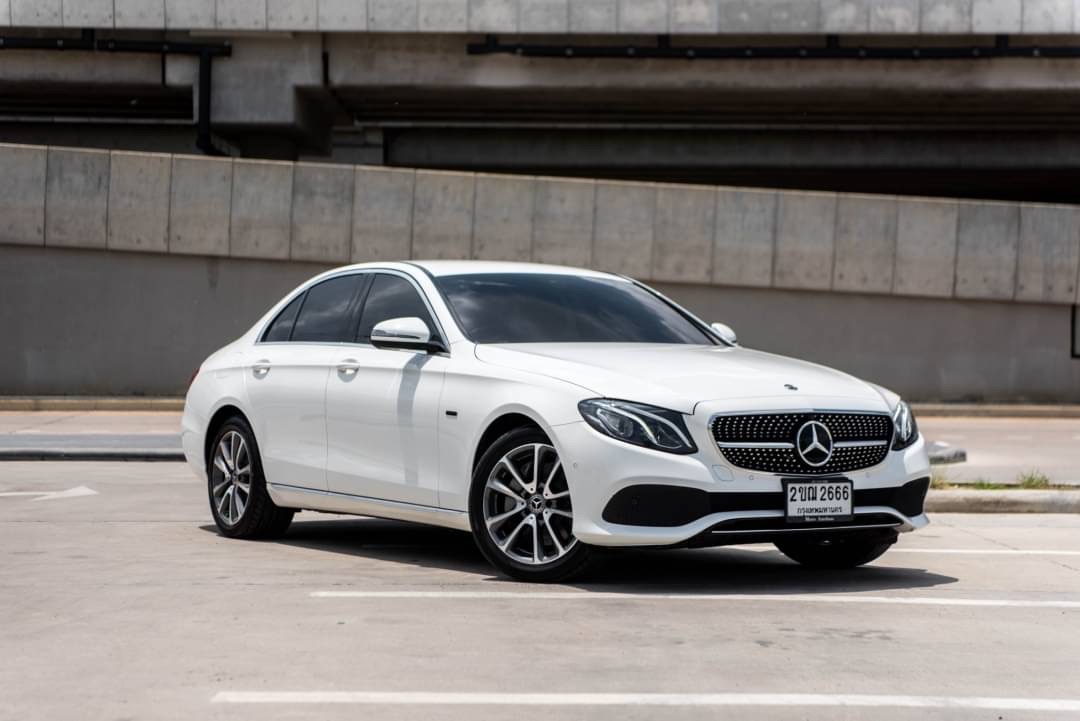 Benz E350e Plug In Avantgarde ปี 2019