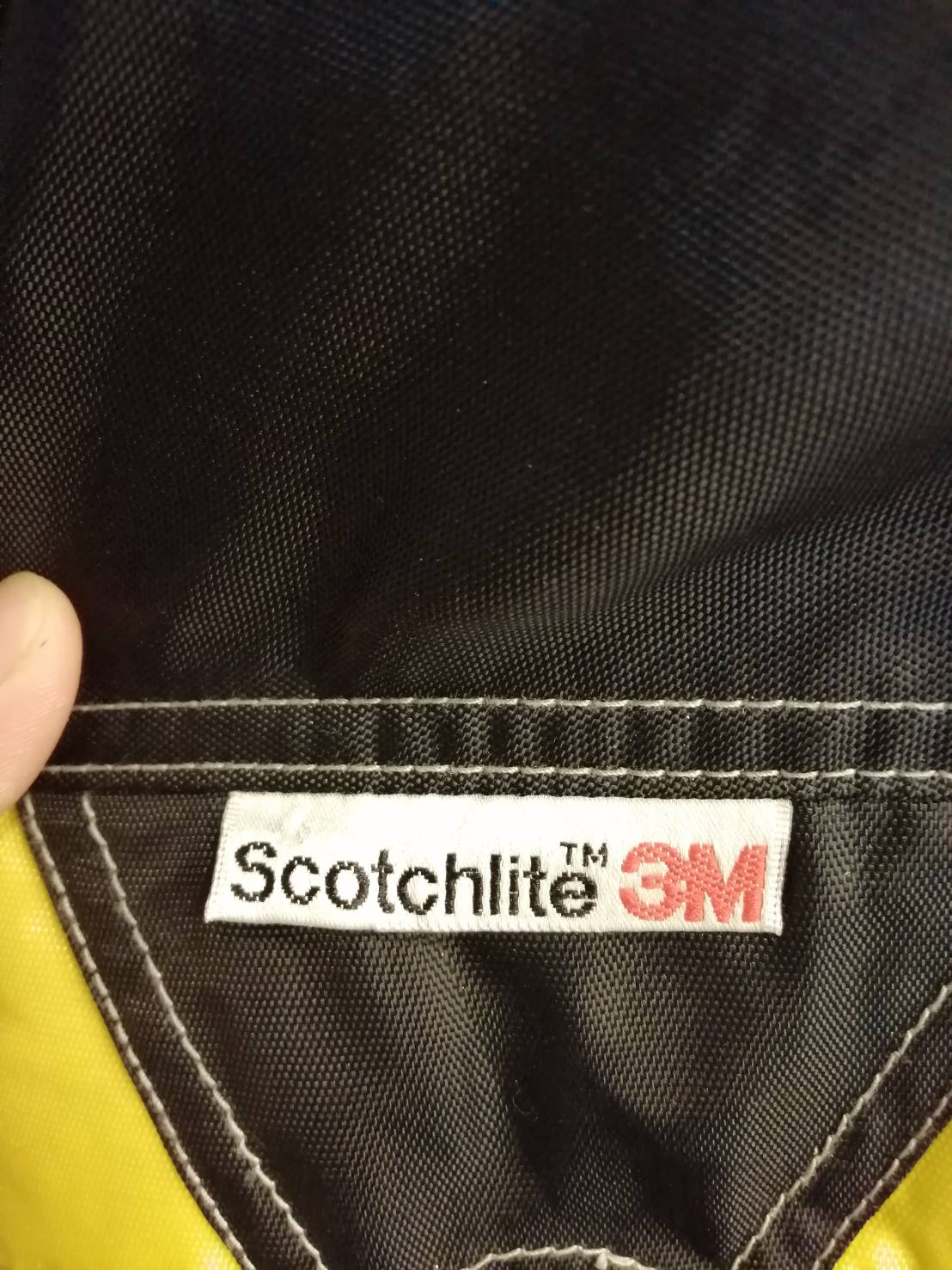 เสื้อขี่มอเตอร์ไซด์( มือสอง) RCS 183 ขนาด : อก 50" ยาว 25" **ยี่ห้อ IXS**