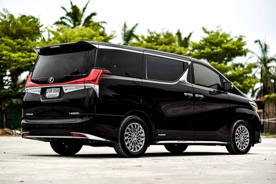 Lexus LM300h Executive 7Seat ปี 2020