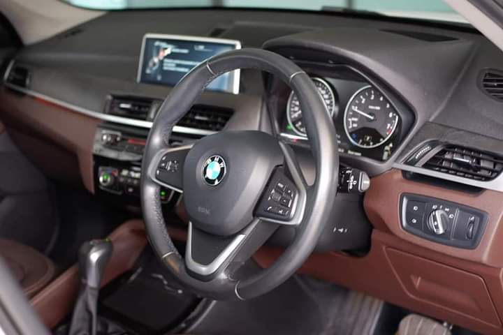 BMW X1 18D xLine ปี 2017