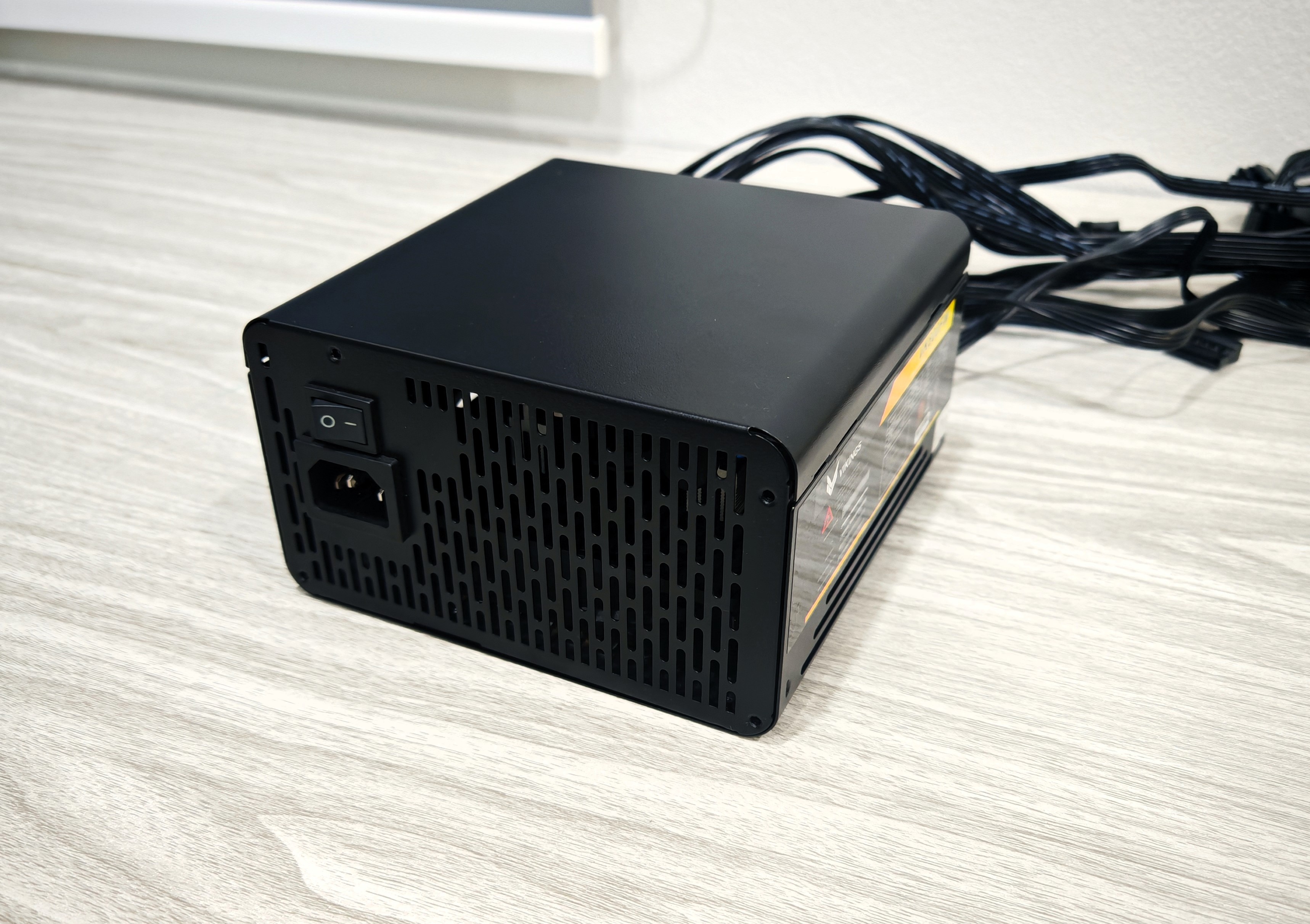VIKINGS VK600FW 600W (80+ BRONZE)