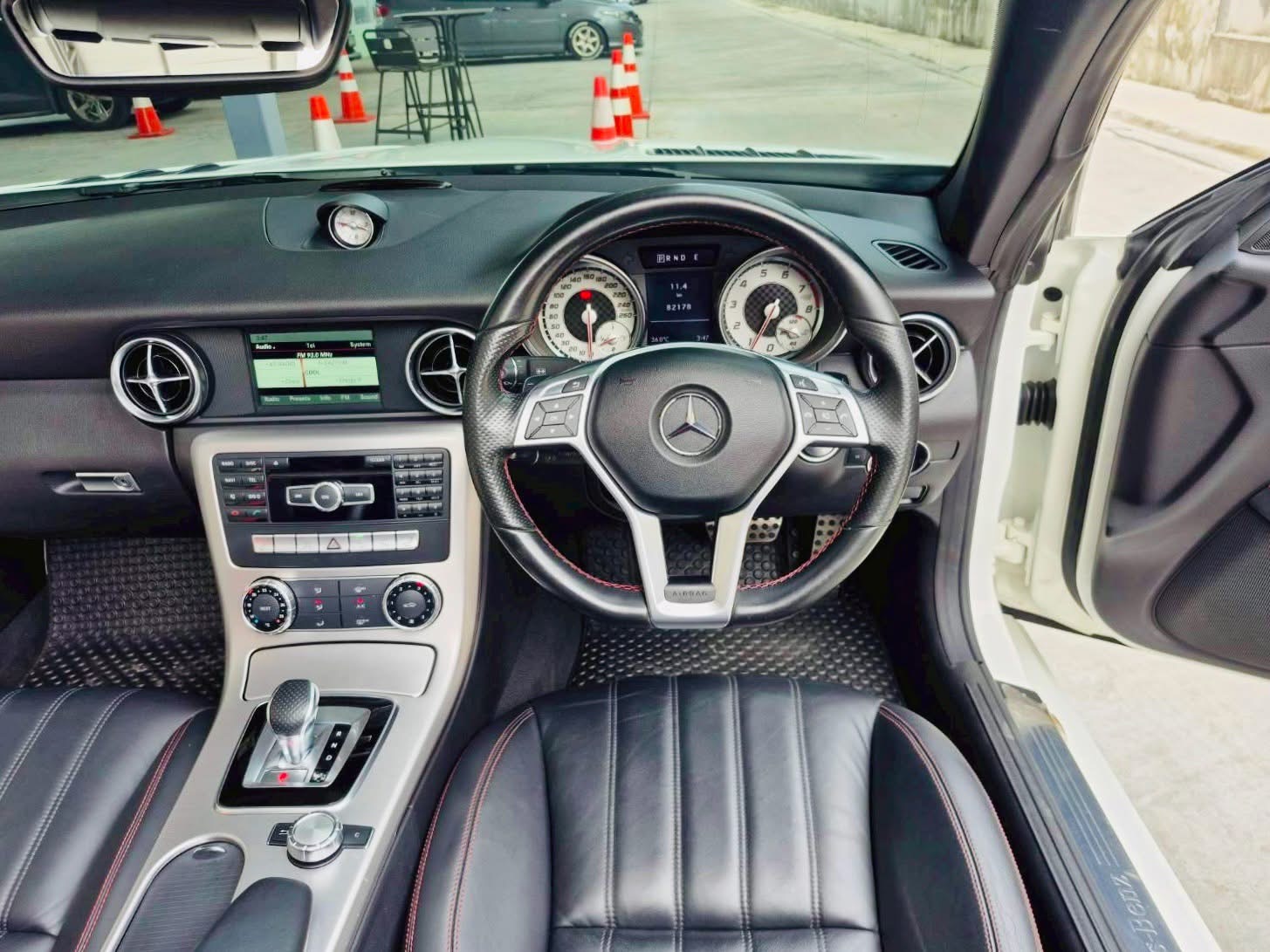 Mercedes Benz SLK200 AMG R172 ปี 2016