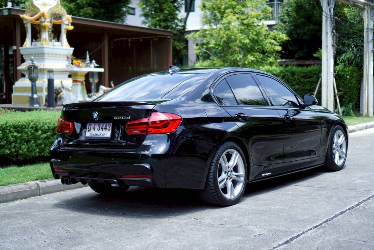 Bmw 320d M SPORT LCI F30 ปี 2017