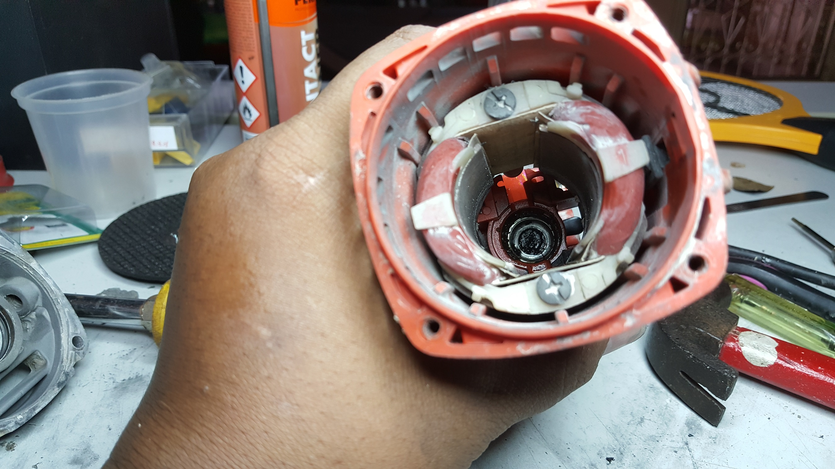 ซ่อมสว่านไฟฟ้า อาการมีเสียงดังผิดปกติ