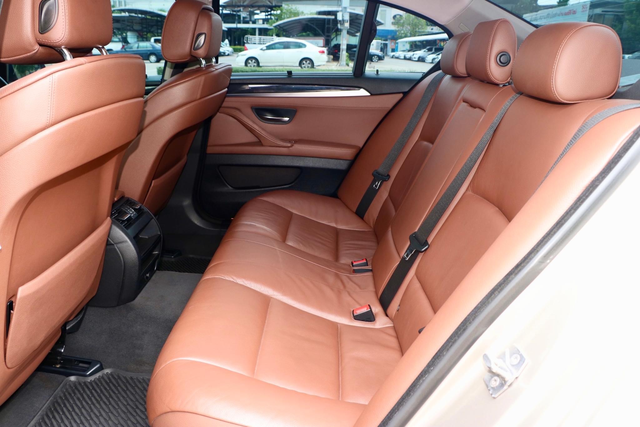 BMW Series 520d F10 ปี2012