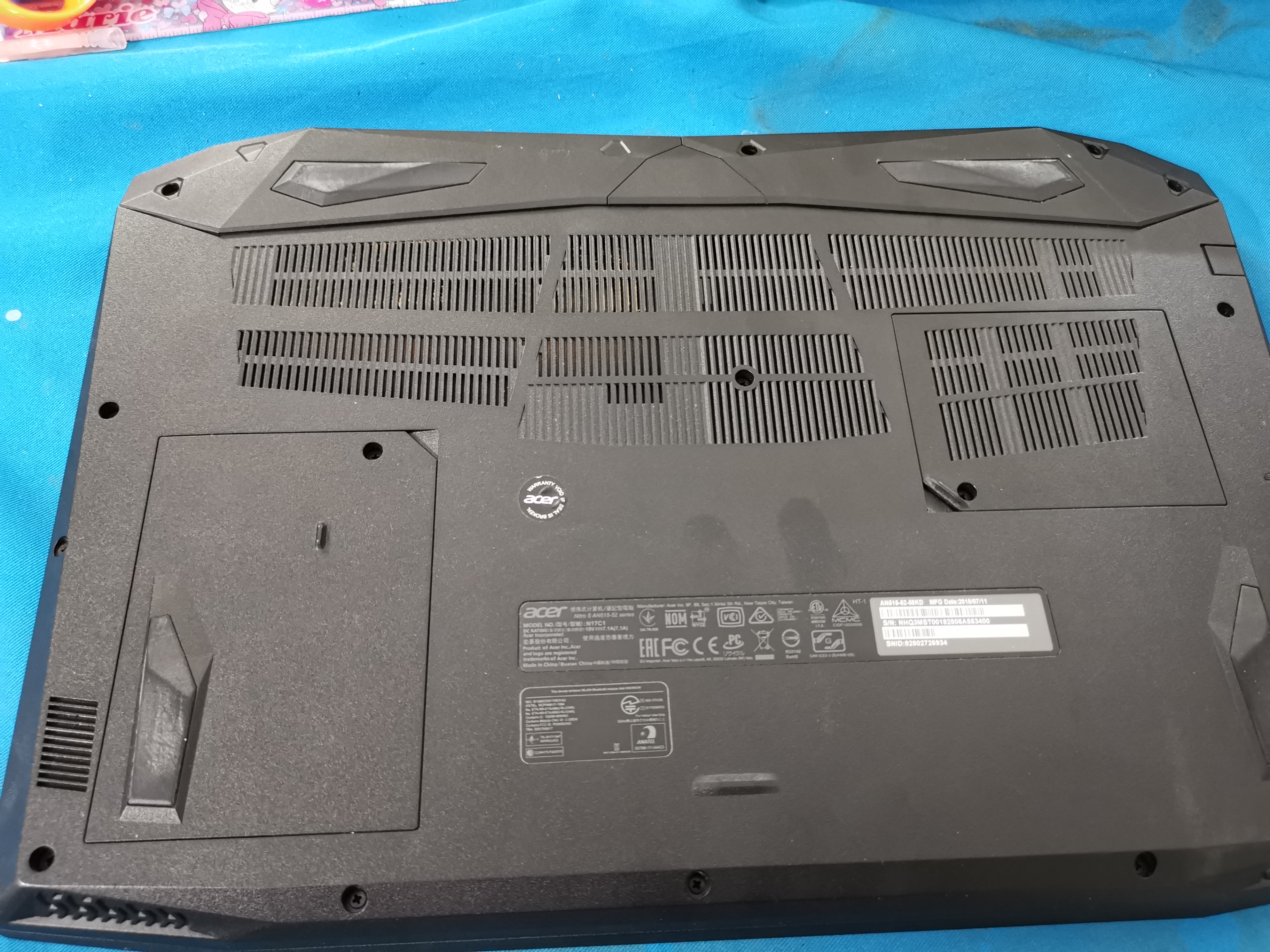 Acer Nitro 5 AN515-52-58KD