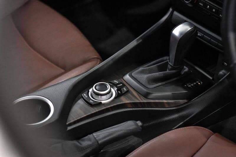 BMW X1 sDrive18i Xline E84 ปี 2014
