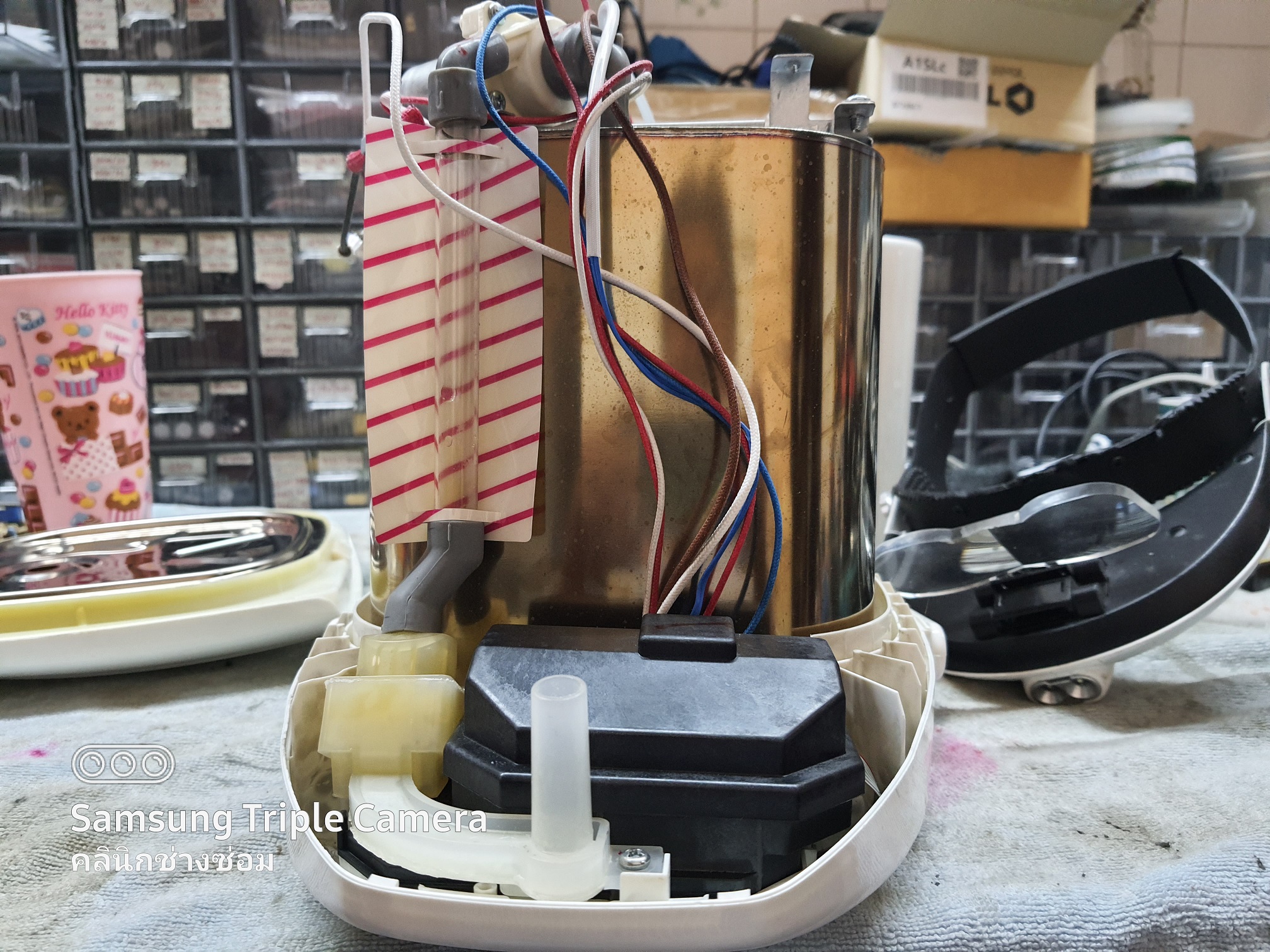 ซ่อมกระติดน้ำร้อน ยี่ห้อ TOSHIBA รุ่น PLK-30FL อาการไม่ร้อน