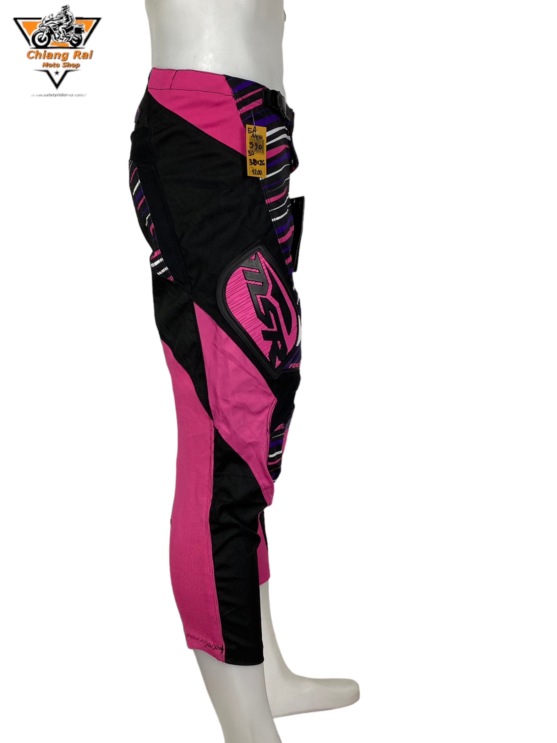 กางเกงสำหรับขี่มอเตอร์ไซด์ ( มือสอง ) E&A 590: เอว 30" ยาว 26" **MSR**