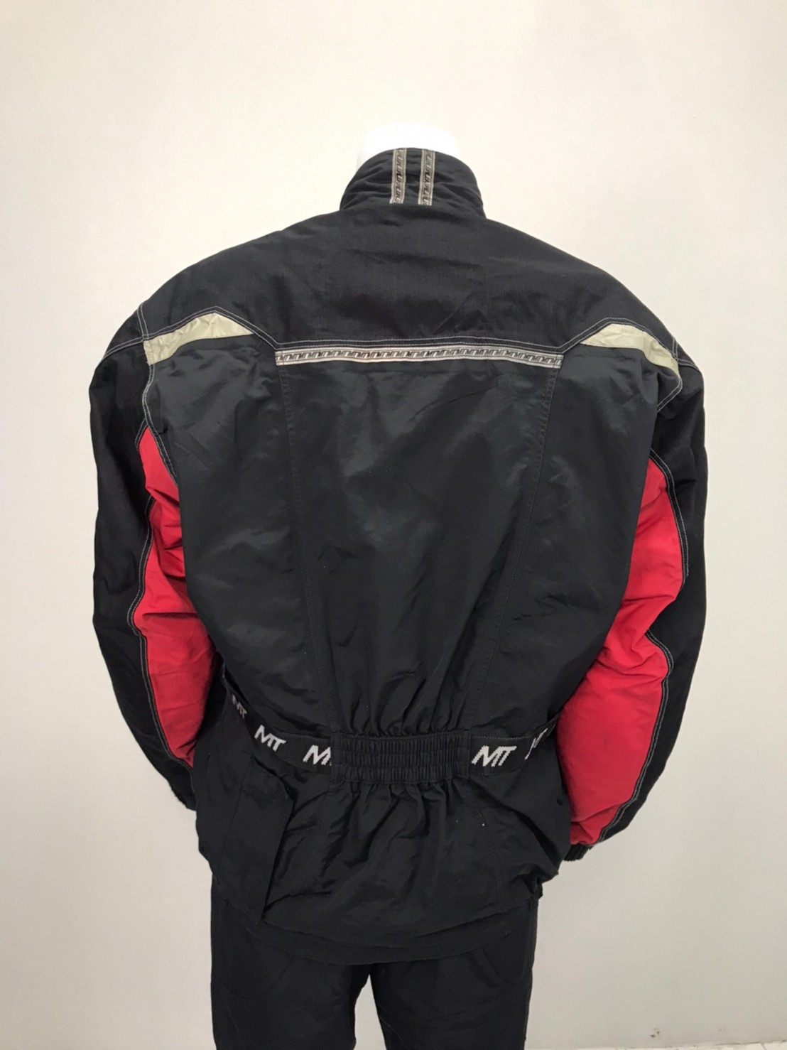 เสื้อขี่มอเตอร์ไซด์( มือสอง) RCT 933 อก 50" ยาว 28" ยี่ห้อ**MT**