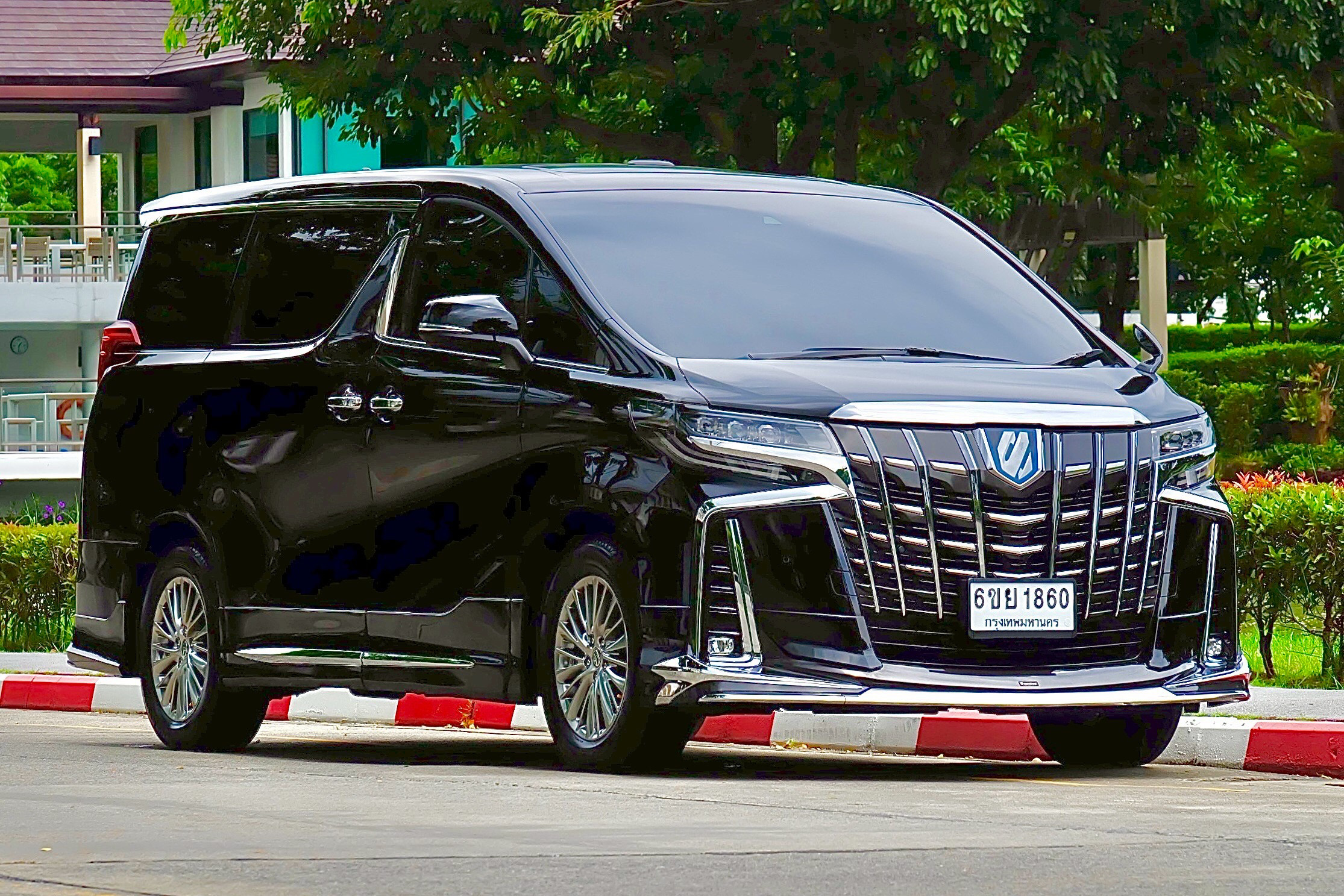 Toyota Alphard 2.5 SR-C Package ปี 2022