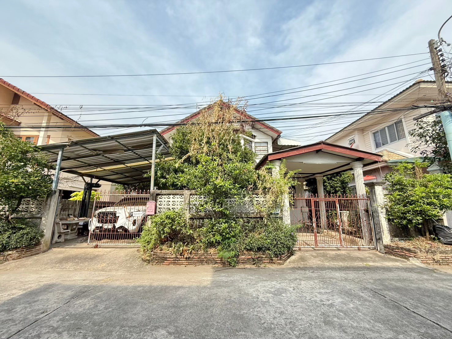 ขายบ้านเดียว ขนาด 56 ต.ร.ว ติดกับสน. บึงกุ่ม