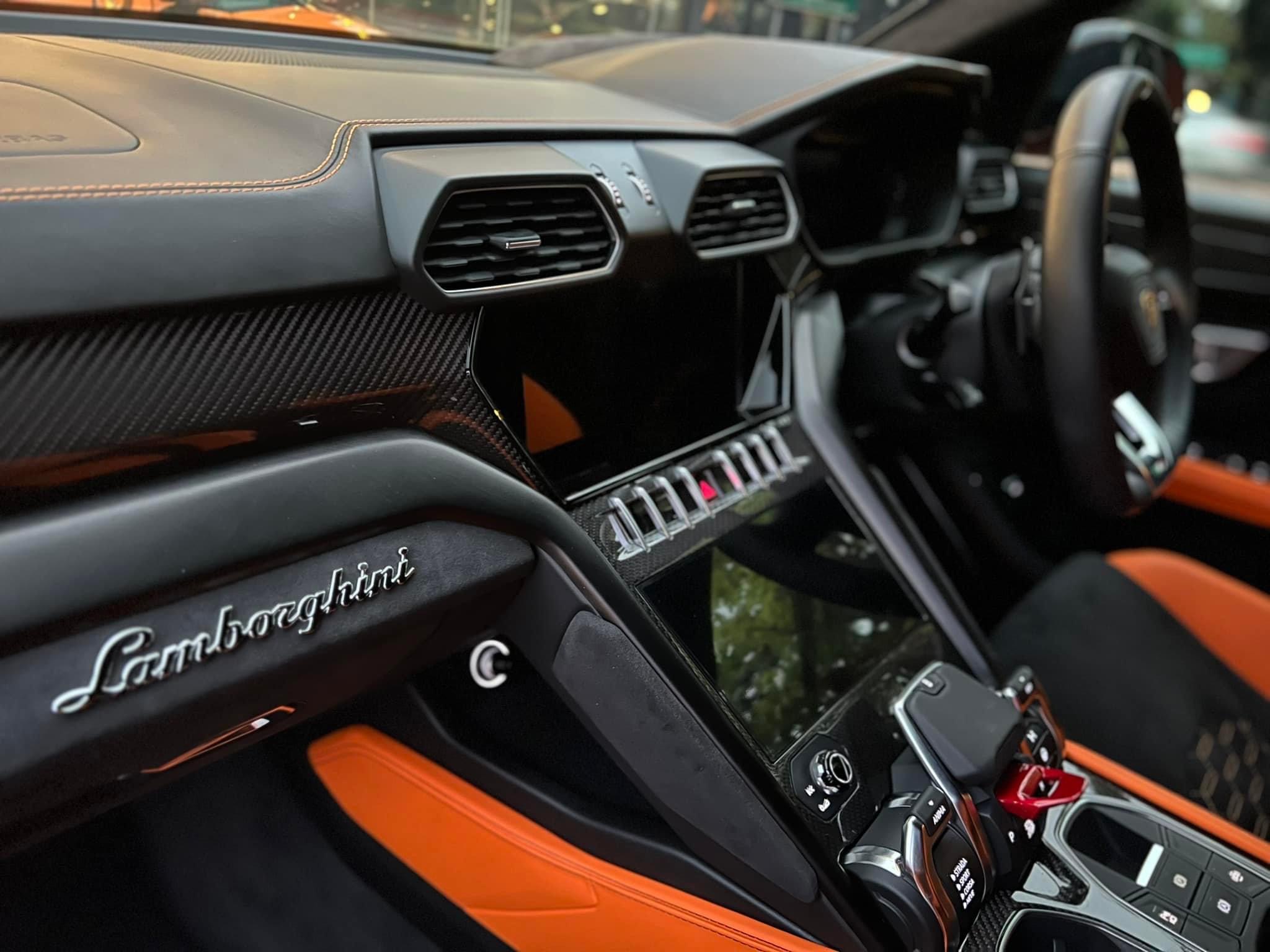 Lamborghini URUS PEARL CAPSULE ปี 2022