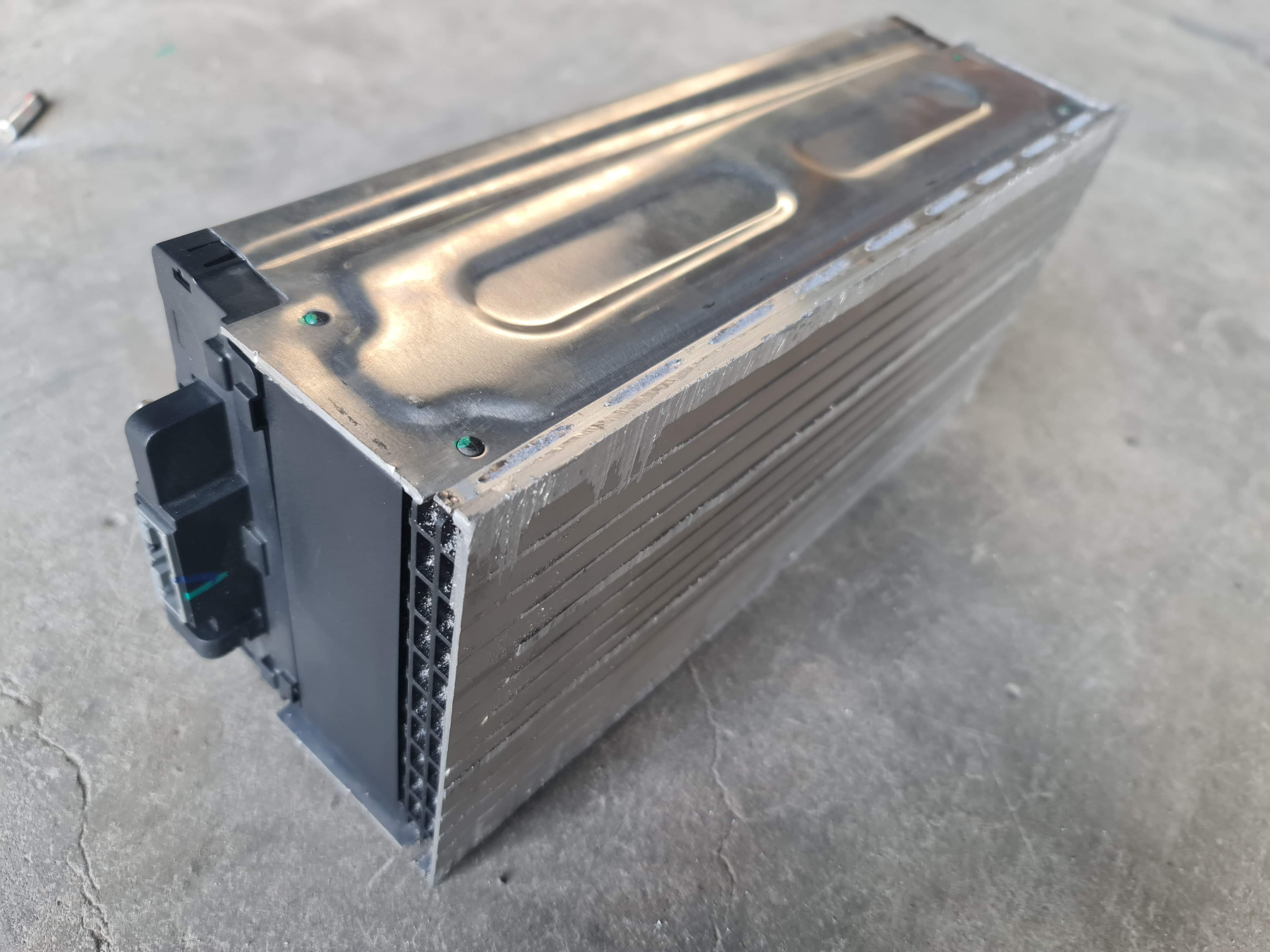 A123 lithium battery LFP 14S 28S ระบบ 48v 88v เหมาะกับรถไฟฟ้าขนาดเล็ก