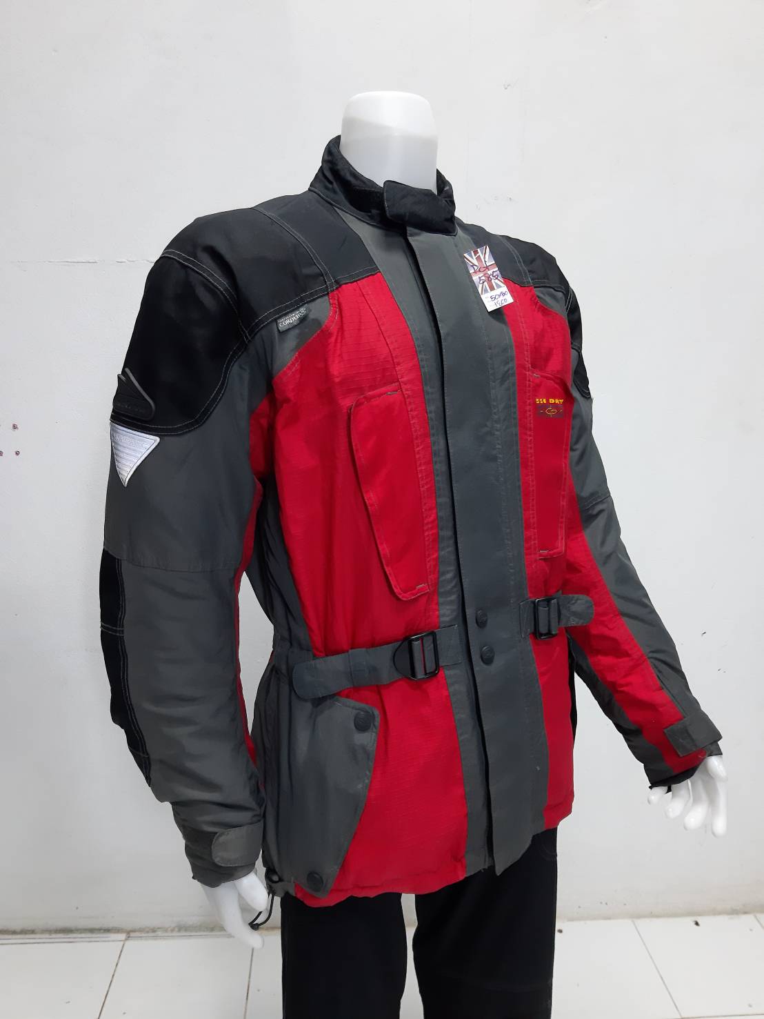 เสื้อขี่มอเตอร์ไซด์( มือสอง) RCT 585 อก 50" ยาว 30" ยี่ห้อ **Hein Gericke**