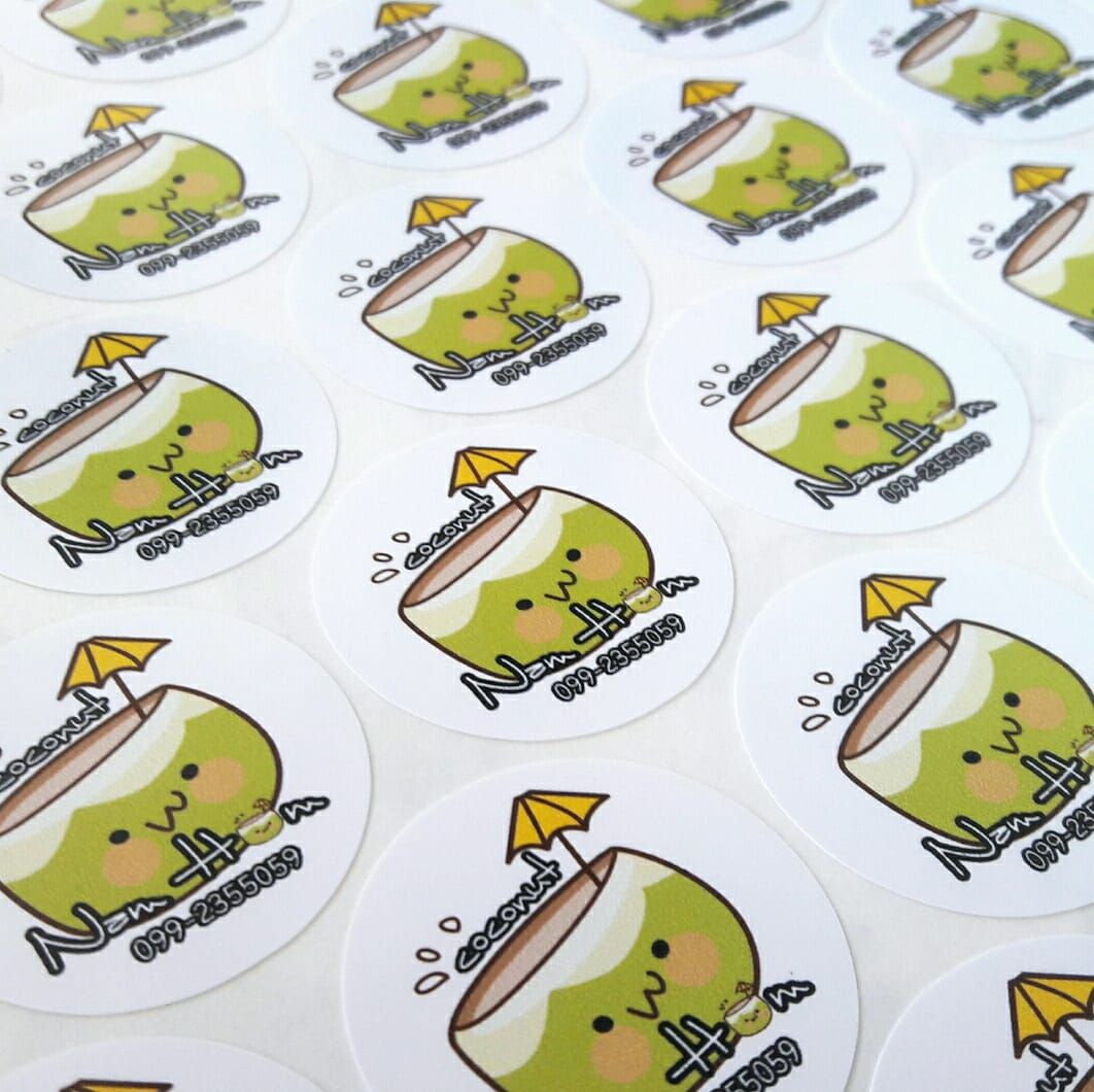 ฉลากสินค้าสติ๊กเกอร์พีวีซี (PVCขาว)