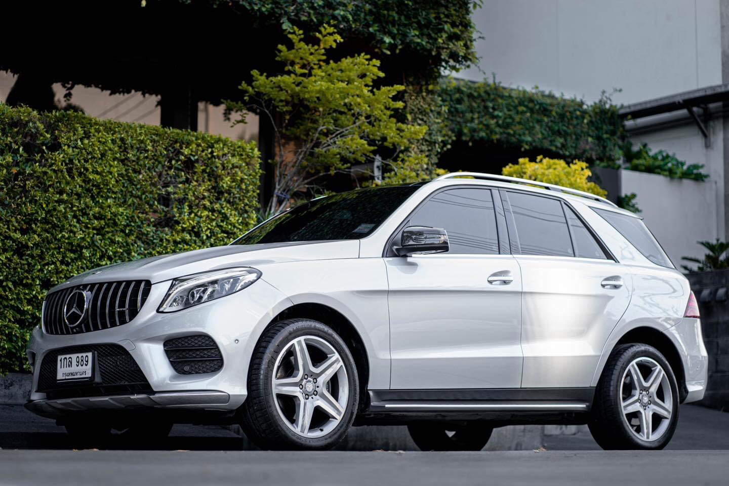 Mercedes-Benz GLE250d AMG Dynamic Package ปี 2016