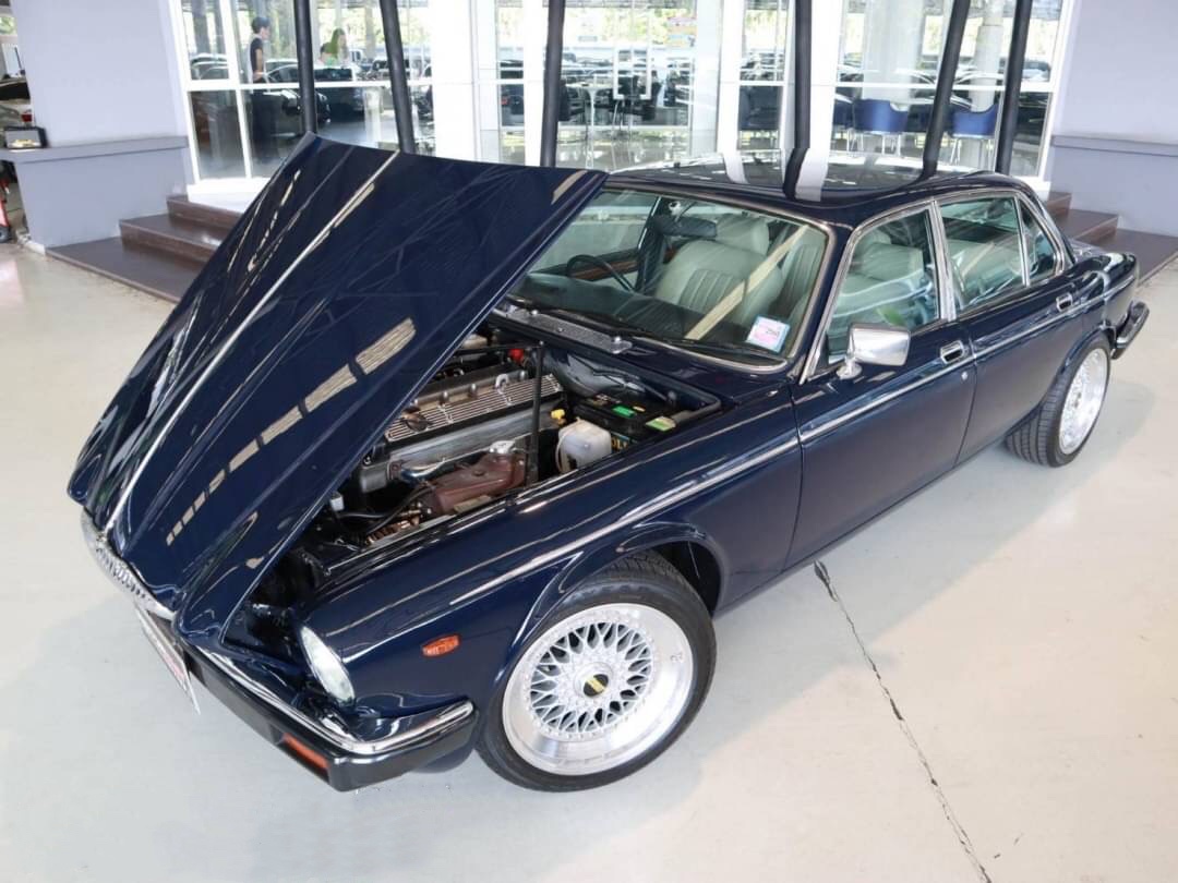 Daimler Daimler4.2 ปี1980