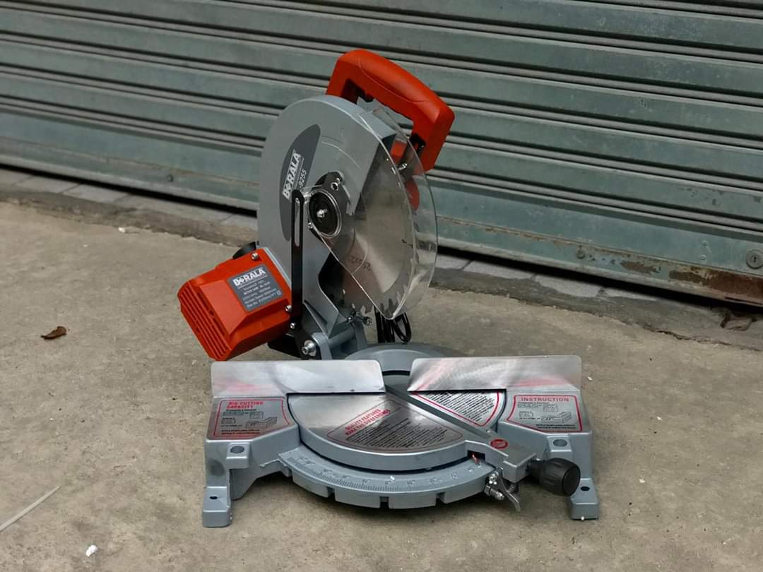 แท่นตัดองศา BERALA รุ่น BL-9255 ขนาด 10 นิ้ว