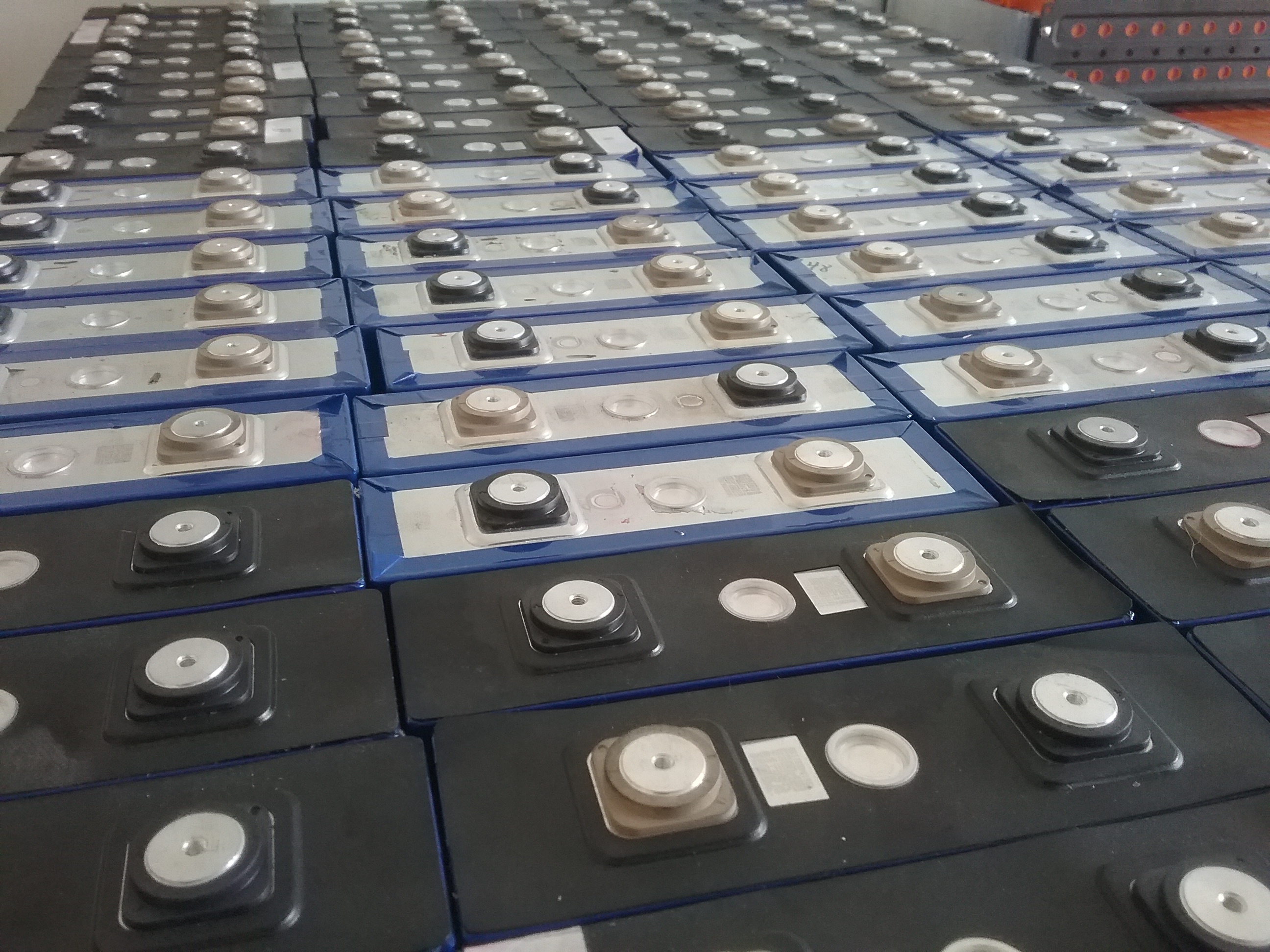 Lithium iron phosphate, CATL lifepo4 3.2v 205Ah