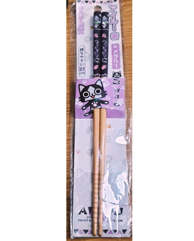 ตะเกียบ Airou from monster hunter น่ารักมาก ตะเกียบไม้ 21 cm MADE IN JAPAN CAPCOM