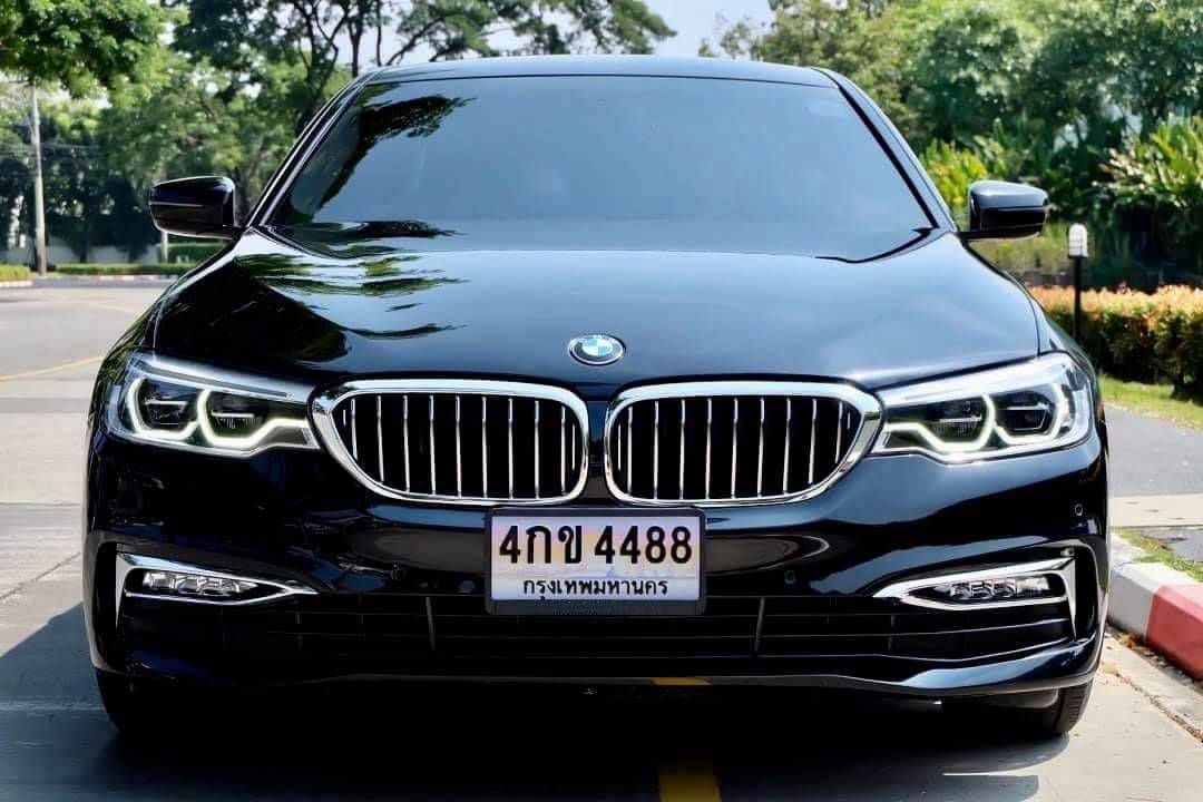 Bmw Series 5 G30 520D ปี 2017