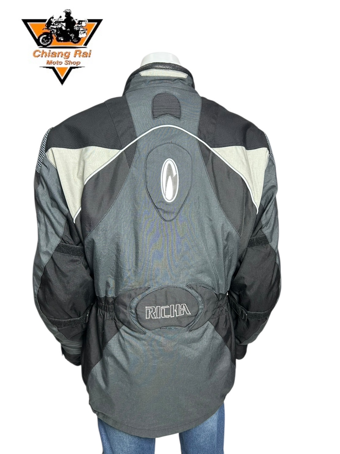 เสื้อขี่มอเตอร์ไซด์( มือสอง) CRTA 759 อก 50" ยาว 30 (XL) **Richa**