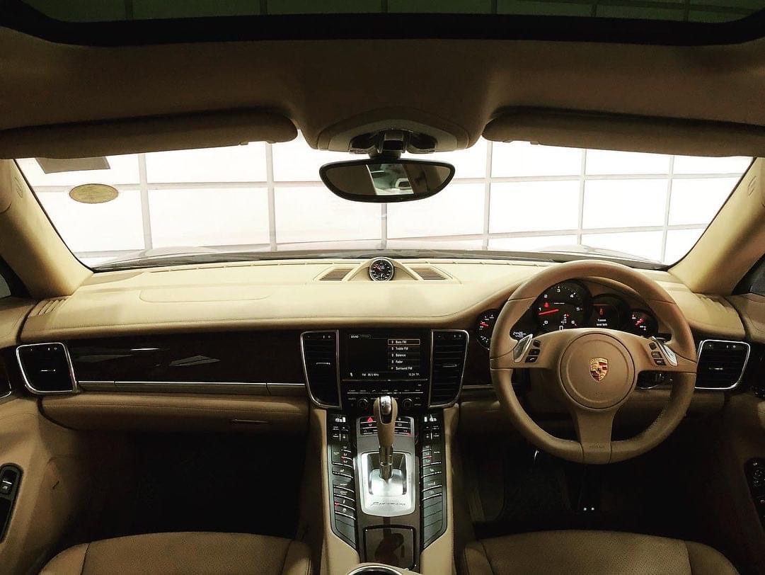 Porsche Panamera 3.0 V6 ดีเซล เทอร์โบ ปี 2012