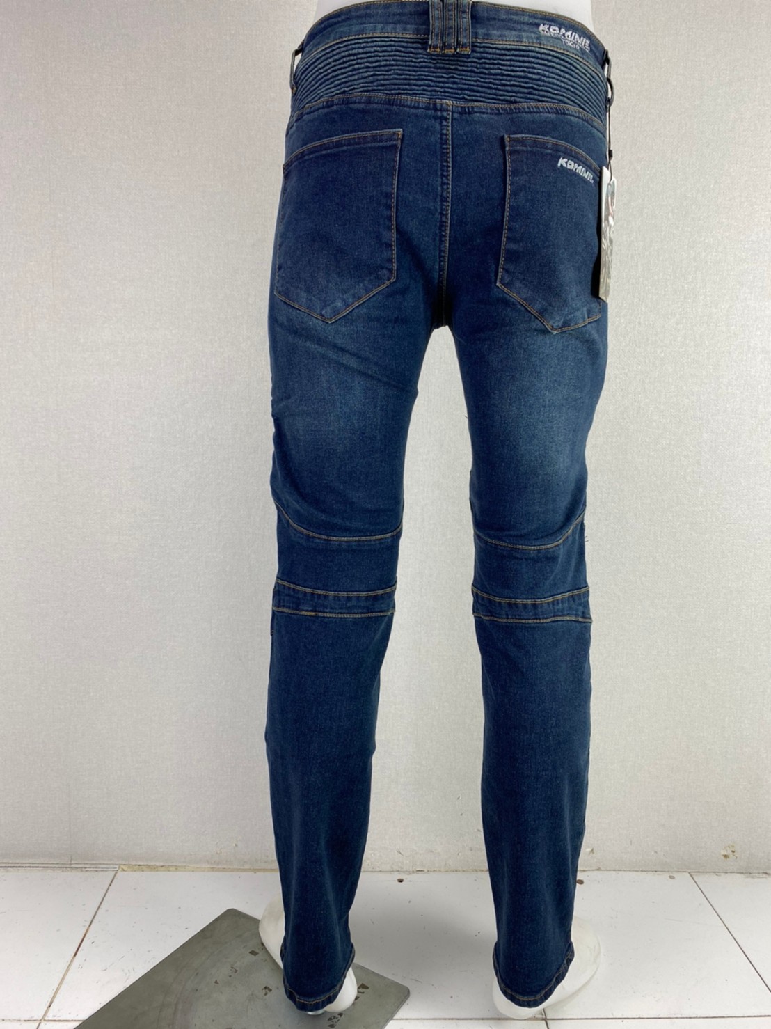 กางเกงยีนส์การ์ดสำหรับใส่ขี่มอเตอร์ไซด์ JA-Moto 42 : เอว 42" ยาว 32" (เหมาะคนเอว 42-44")