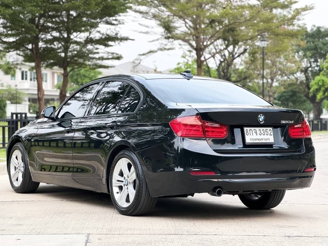 BMW 320d Sport F30 ปี 2012