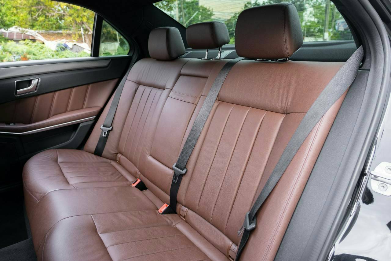 Mercedes-Benz E200 AMG Sport Package ปี 2014