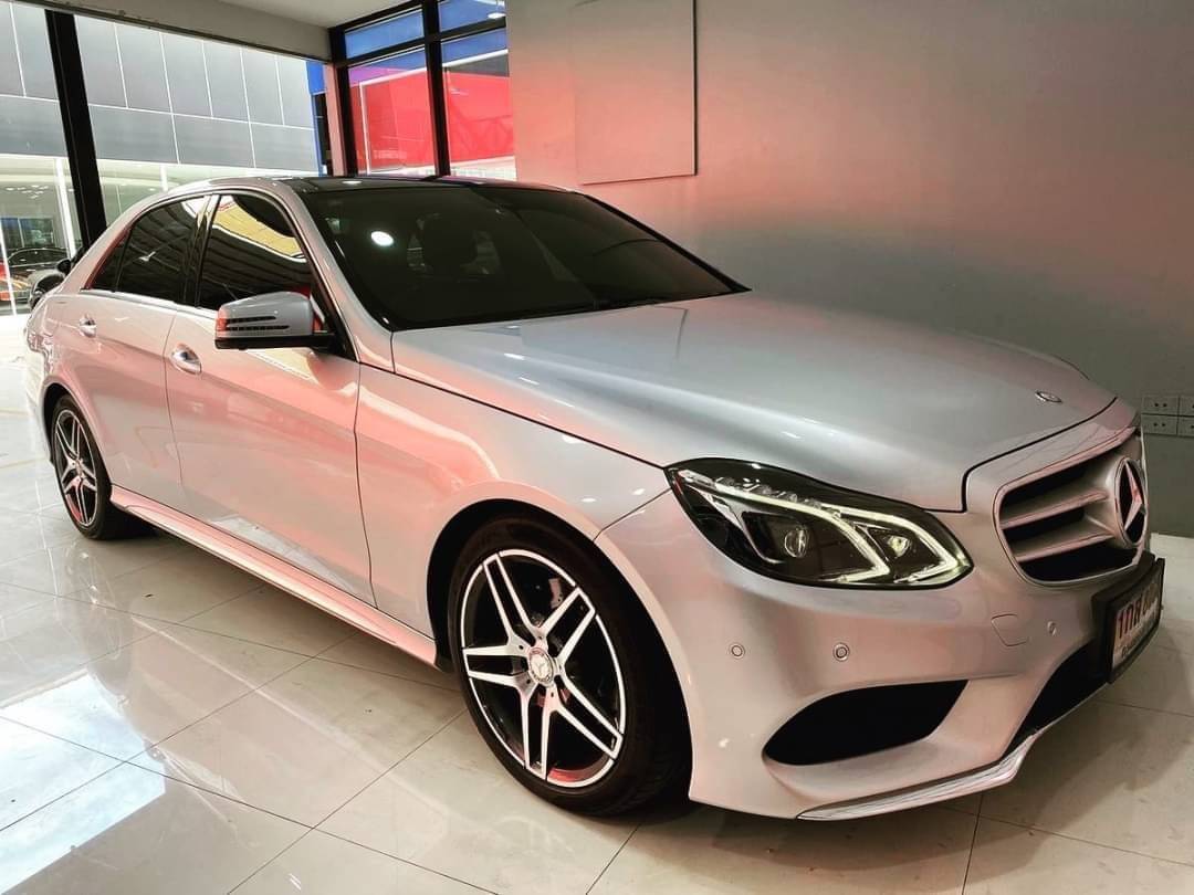 Mercedes Benz E300 2.1 AMG Bluetec Hybrid ปี 2015