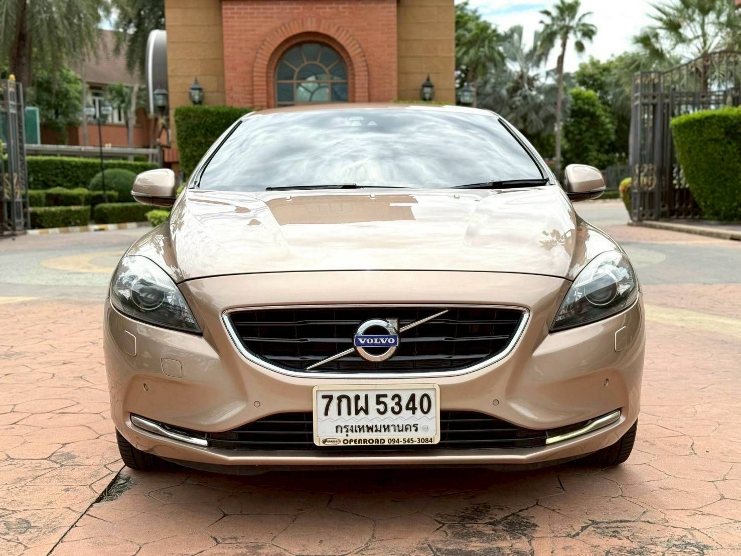 VOLVO V40 2.0 T5 S ปี 2014