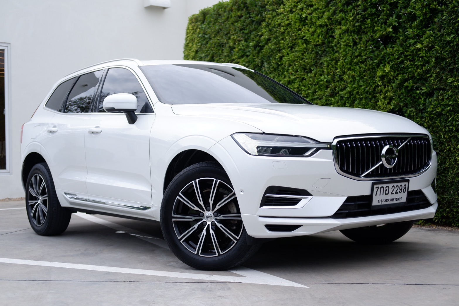VOLVO XC60 T8 Recharge Plug-in Hybrid incription AWD top สุดปี2019