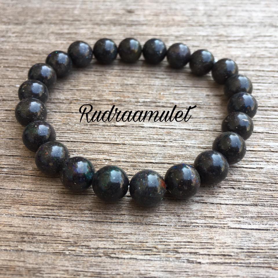 แบลคโอปอล (black opal) 9 mm
