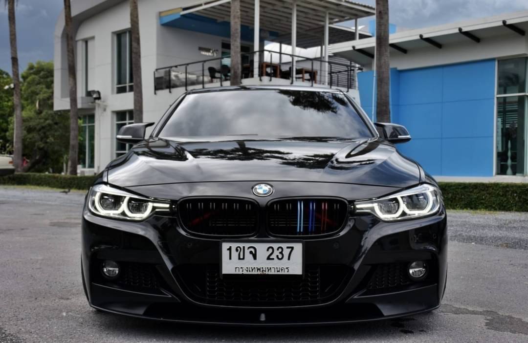 BMW 330e M-Performance Sunroof ปี 2017