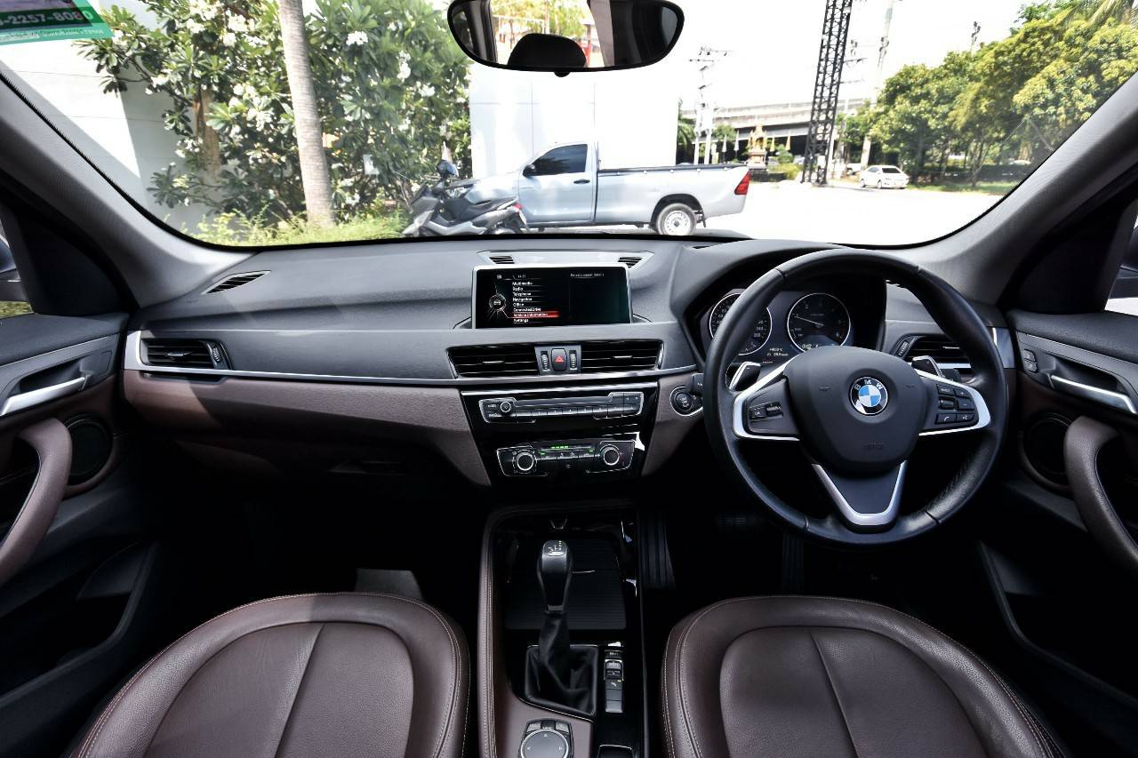 Bmw X1 sDrive18d ปี 2017