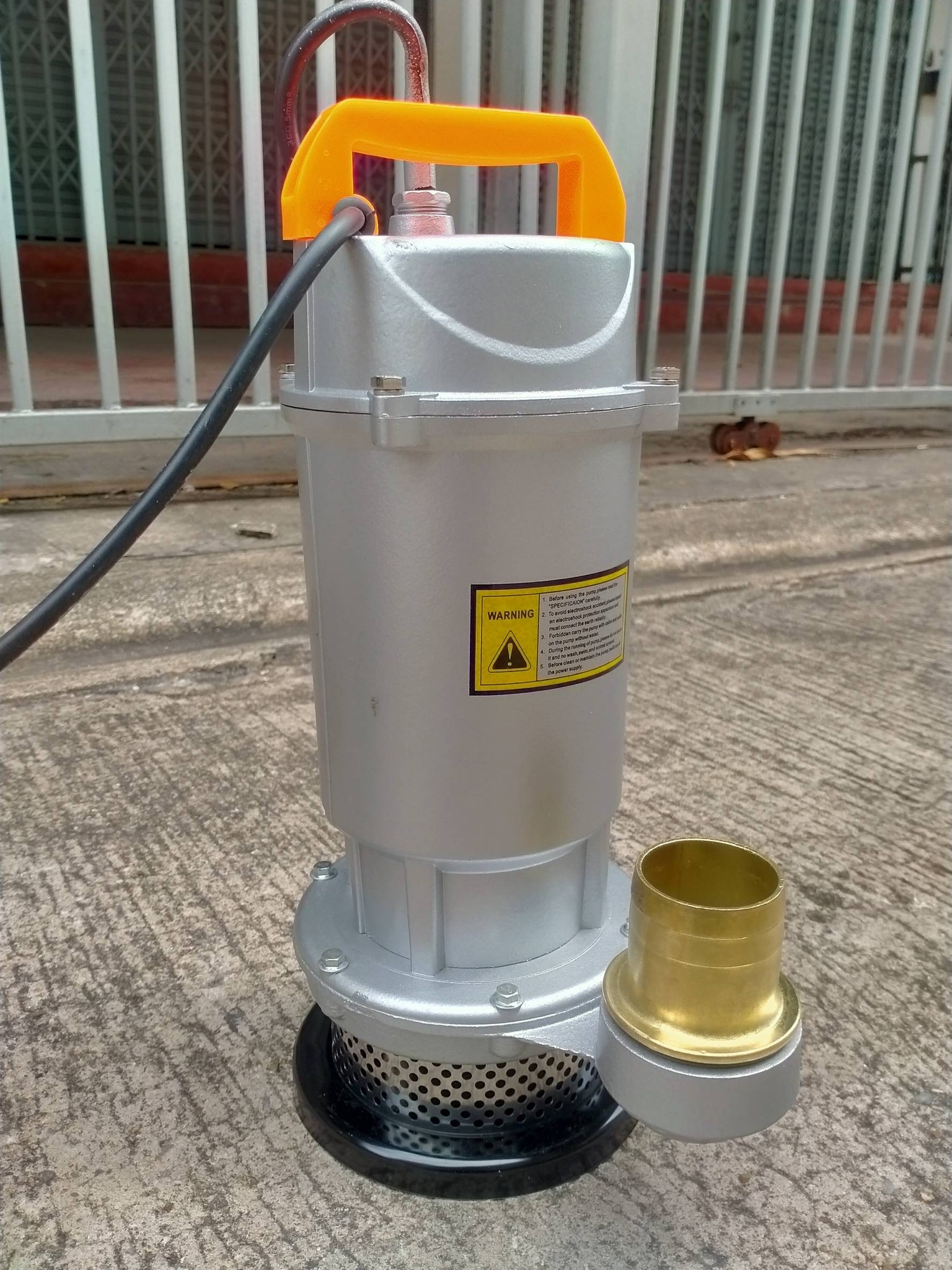 ไดโว่ ONSEN ใช้ไฟฟ้า 220V มีให้เลือกใช้ 3 ขนาด