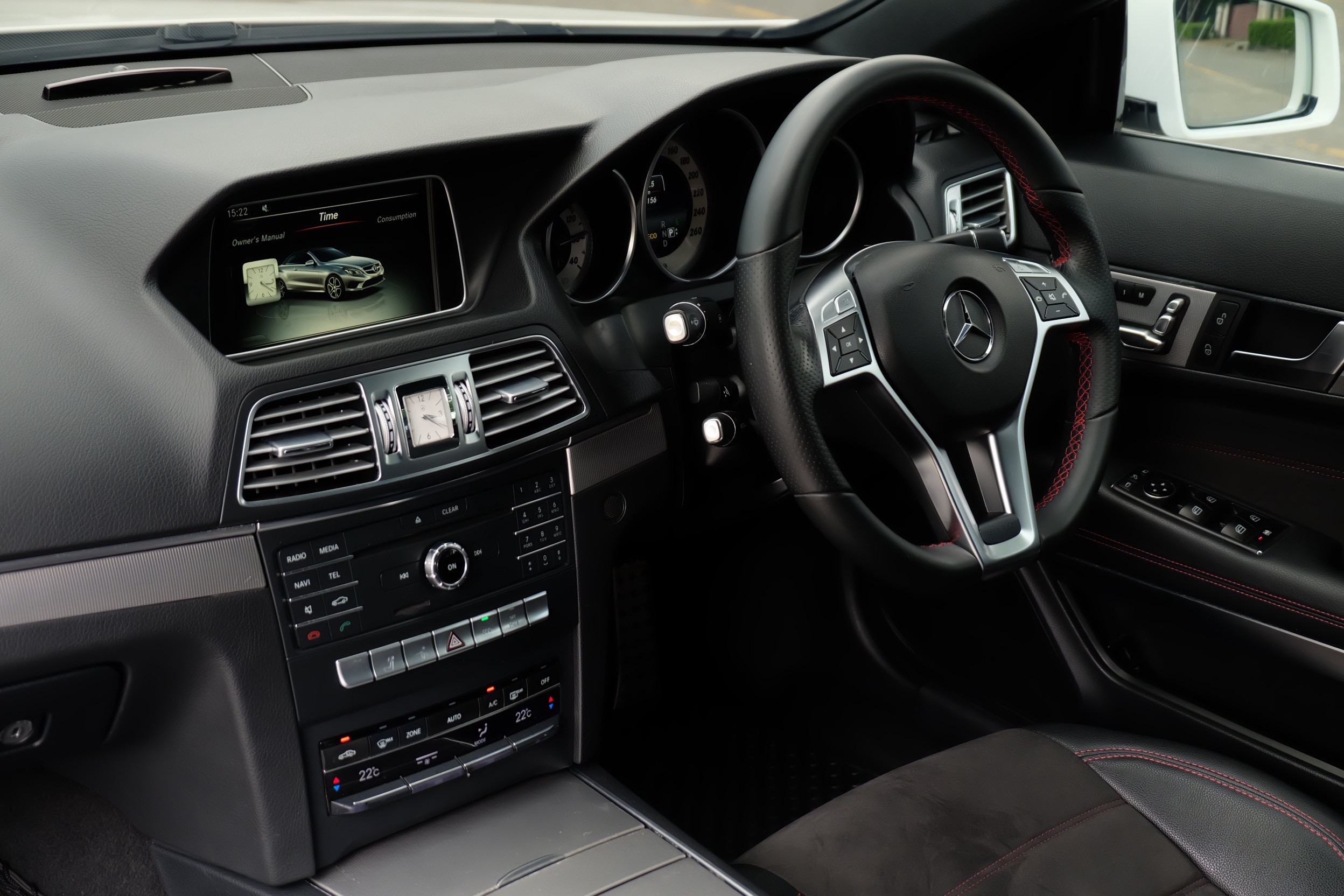 Mercedes Benz E-250 Facelift Carbriolet AMG Sport Plus ปี 2016