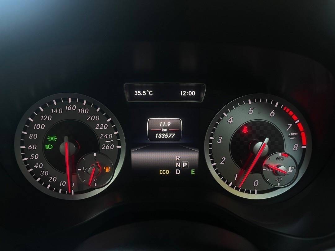 Mercedes Benz A250 AMG Sport ปี 2013