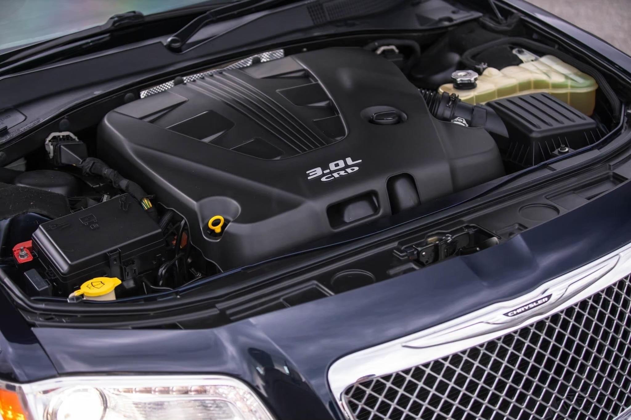 Chrysler 300C Diesel CRD ปี 2013