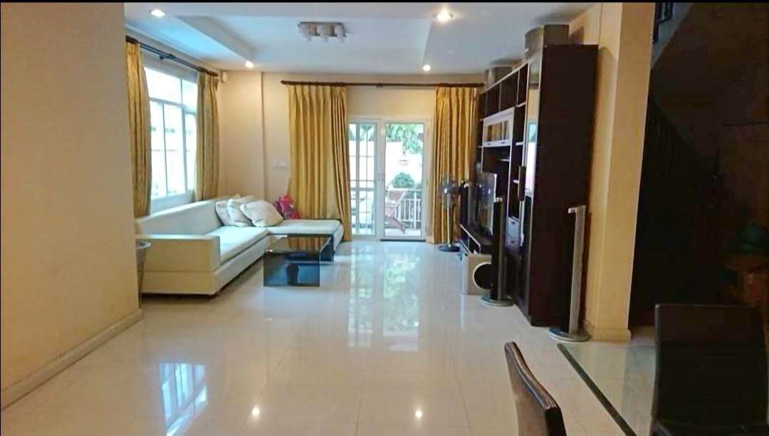 ขายบ้านเดี่ยวหลังมุม ลาดพร้าว 71