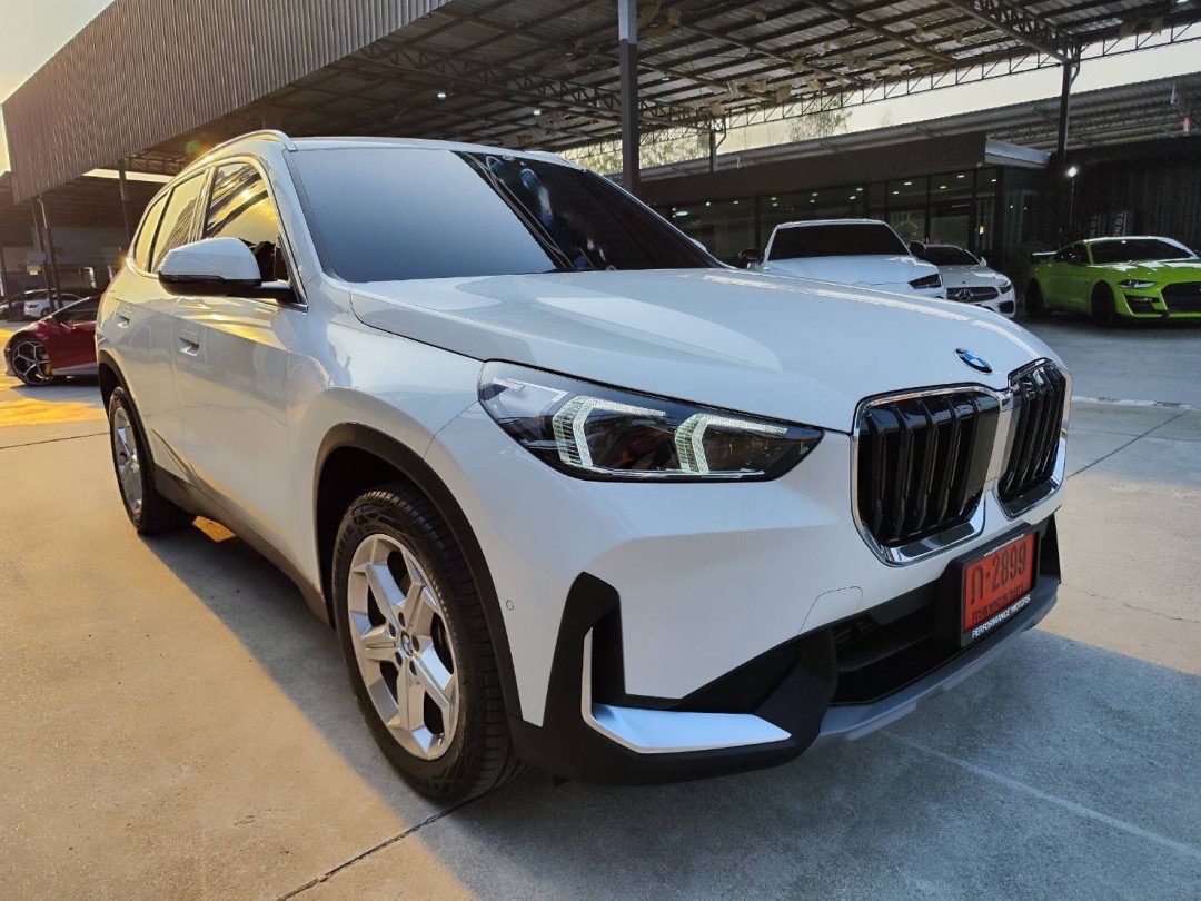 BMW X1 2.0 sDrive18i xLine ปี 2024 (ยังไม่จดทะเบียน)