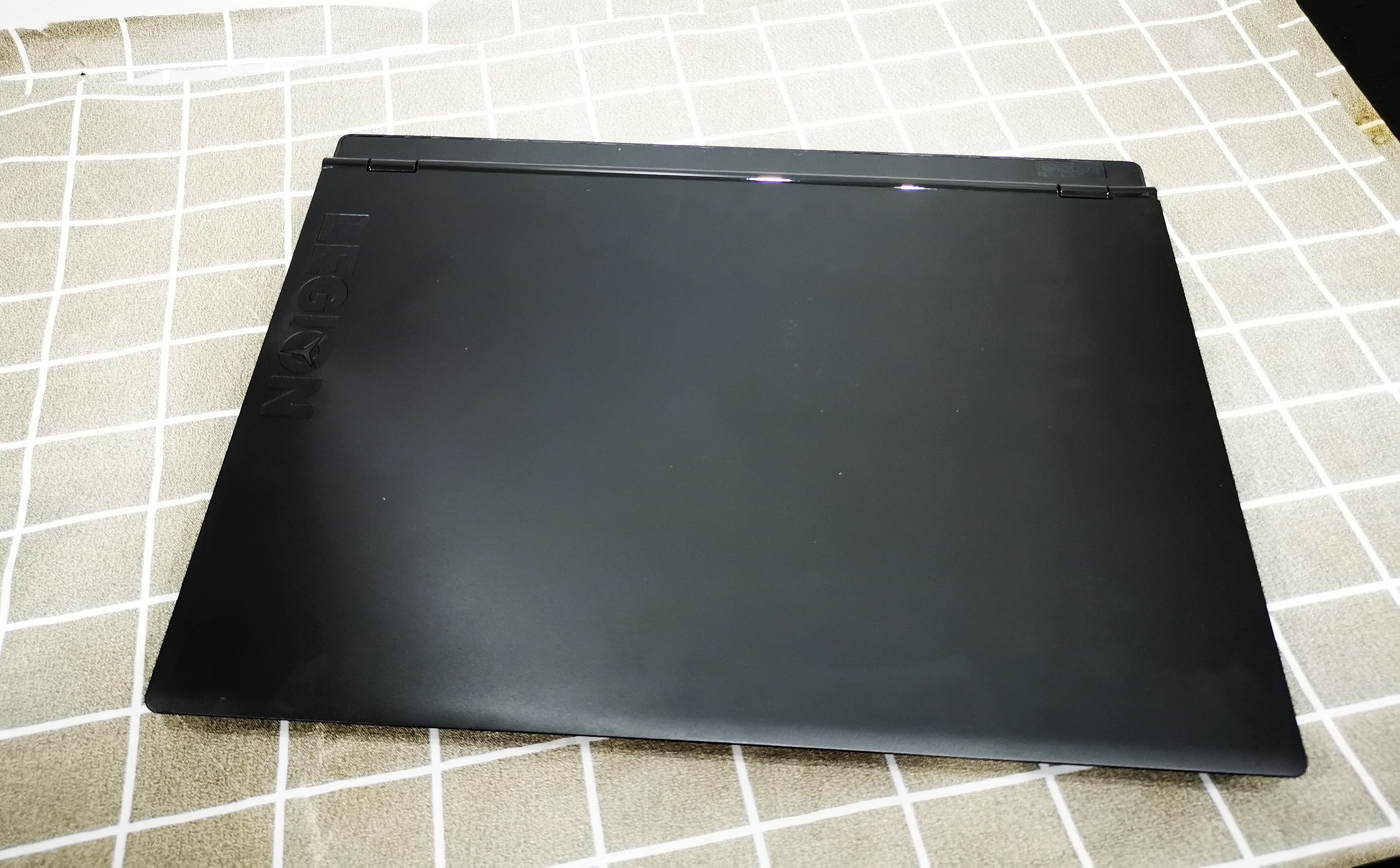 Lenovo LEGION Y530-81FV01CPTA