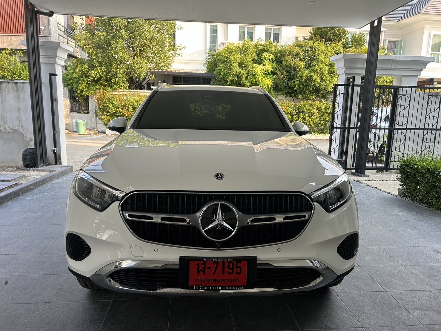 Benz GLC220d ปี 2024